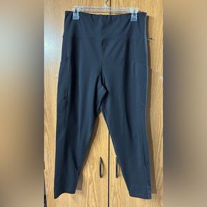 Women’s American Eagle size XL pocket leggings